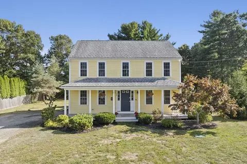 38 Prospect St, Kingston, MA 02364