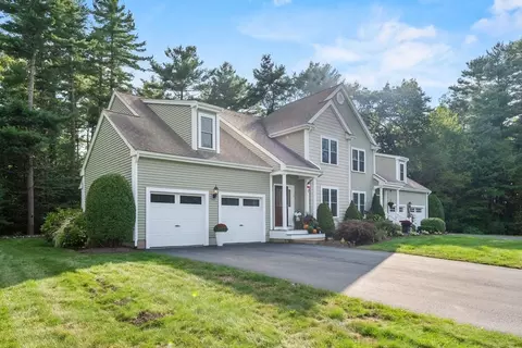 3 Sarah Reed Hunt Way #3, Middleboro, MA 02346