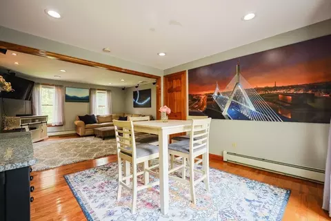 70 Plain St E, Berkley, MA 02779 photo 8