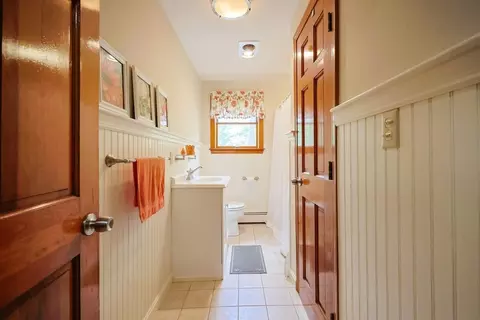70 Plain St E, Berkley, MA 02779 photo 20
