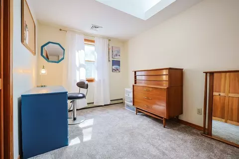 70 Plain St E, Berkley, MA 02779 photo 19