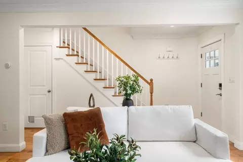 427 Walnut Ave, Boston, MA 02130 photo 26