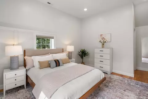 427 Walnut Ave, Boston, MA 02130 photo 14