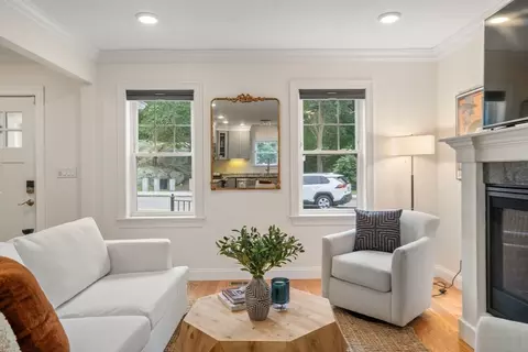 427 Walnut Ave, Boston, MA 02130 photo 24
