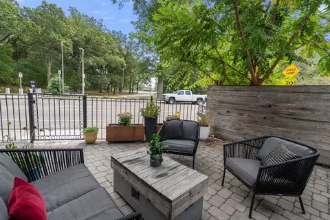 427 Walnut Ave, Boston, MA 02130 photo 34