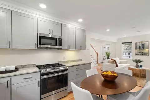 427 Walnut Ave, Boston, MA 02130 photo 28