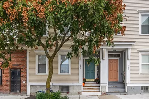 Exterior - 296 E 8th St #3, Boston, MA 02127 photo 1 of 2