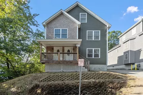 3 Coleman St # -5, Lawrence, MA 01843