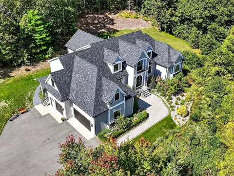 18 Keeney Pond Rd, Norfolk, MA 02056