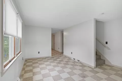 705-707 Union St, Springfield, MA 01109 photo 6