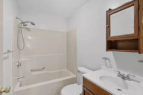 705-707 Union St, Springfield, MA 01109 photo 14