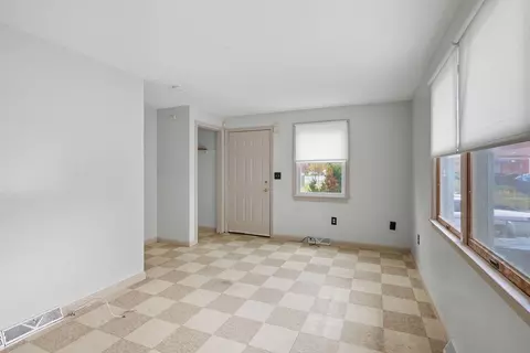 705-707 Union St, Springfield, MA 01109 photo 5