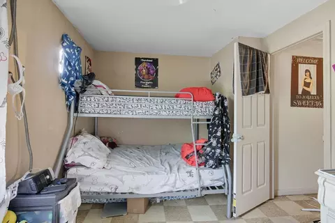 705-707 Union St, Springfield, MA 01109 photo 23