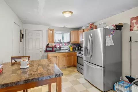 705-707 Union St, Springfield, MA 01109 photo 18