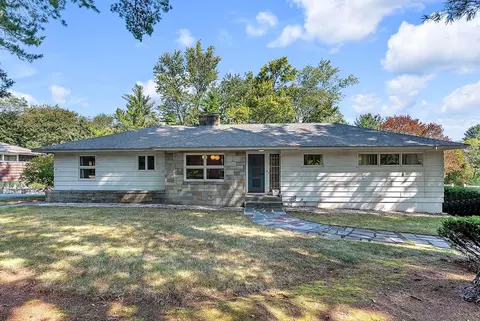 69 High Plain Rd, Andover, MA 01810