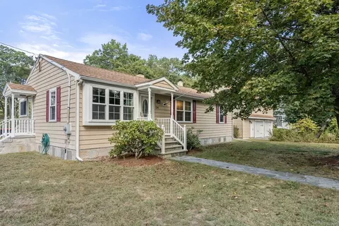 174 Old Rd, Dracut, MA 01826