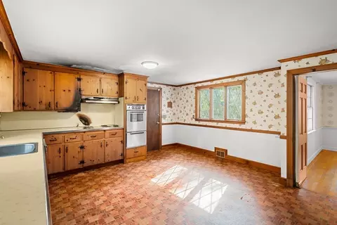 25 Yorkshire Rd, Dover, MA 02030 photo 15
