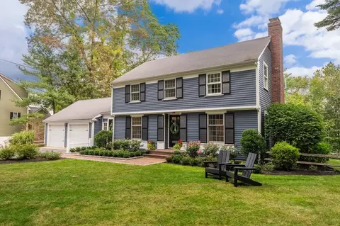 121 Daniels Rd, Rowley, MA 01969