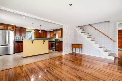 Living - 16 Marion Ave, Beverly, MA 01915 photo 1 of 7