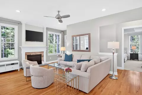 39 Woodsong, Plymouth, MA 02360