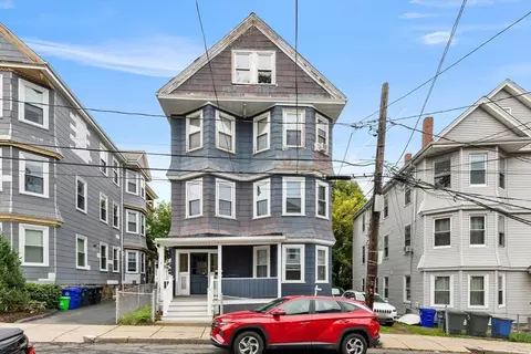 7 Oswald St, Boston, MA 02120