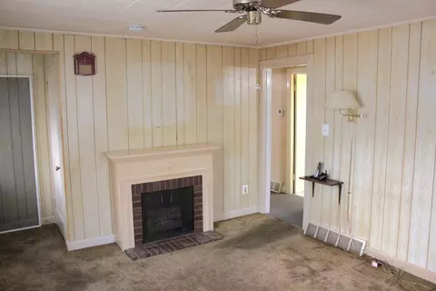 48 Pullman Ave, Attleboro, MA 02703 photo 2
