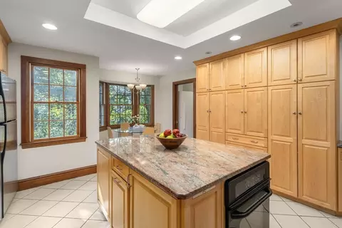 21 Hancock Rd, Brookline, MA 02445 photo 10