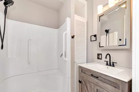 24 Taylor St #1, Gloucester, MA 01930 photo 29