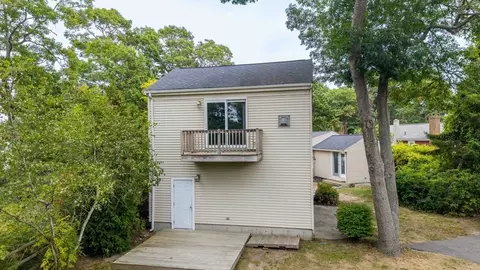 6 Agawam Dr, Wareham, MA 02538 photo 7
