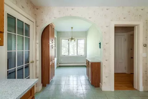 7 Kent Cir, Gloucester, MA 01930 photo 12
