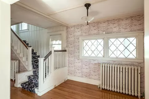 7 Kent Cir, Gloucester, MA 01930 photo 8