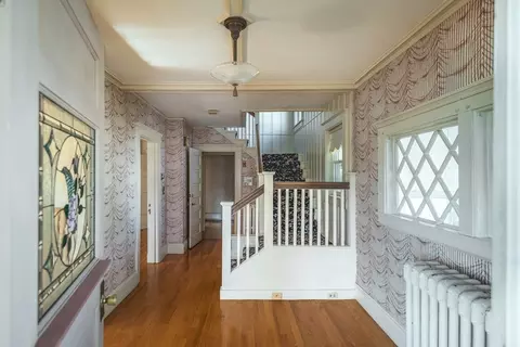 7 Kent Cir, Gloucester, MA 01930 photo 14