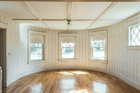 7 Kent Cir, Gloucester, MA 01930 photo 17