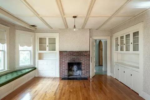 7 Kent Cir, Gloucester, MA 01930 photo 10