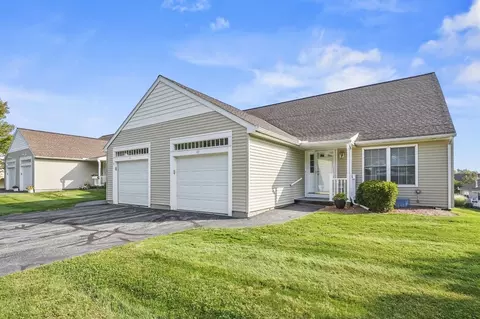 83 Hillside Village Dr #83, West Boylston, MA 01583