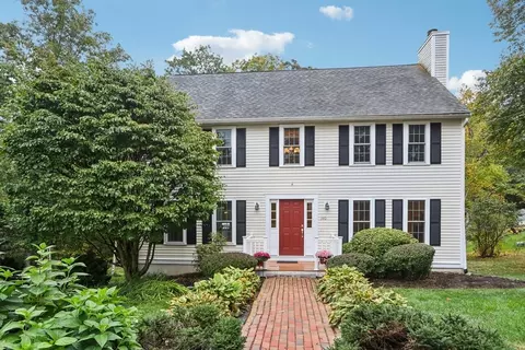 340 Kingsbury Ave, Haverhill, MA 01835