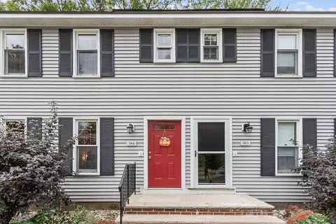20 Woodland Dr #304, Lowell, MA 01852