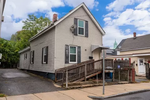 25 Durham St, Lawrence, MA 01843