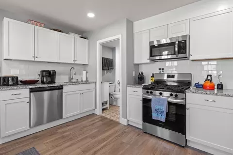 40 Middle St #2, Gloucester, MA 01930 photo 11