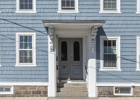 40 Middle St #2, Gloucester, MA 01930 photo 2