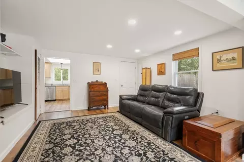4 Loring Ave, Maynard, MA 01754 photo 3