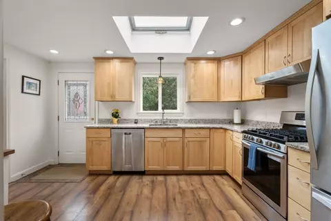4 Loring Ave, Maynard, MA 01754 photo 6