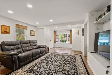 4 Loring Ave, Maynard, MA 01754 photo 4