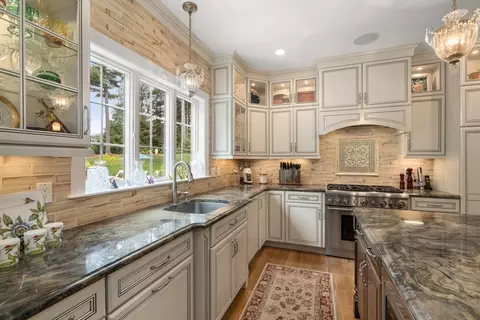 885 Old Post Rd, Walpole, MA 02081 photo 19