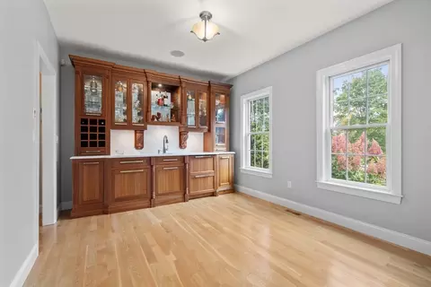 885 Old Post Rd, Walpole, MA 02081 photo 22