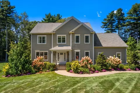 885 Old Post Rd, Walpole, MA 02081