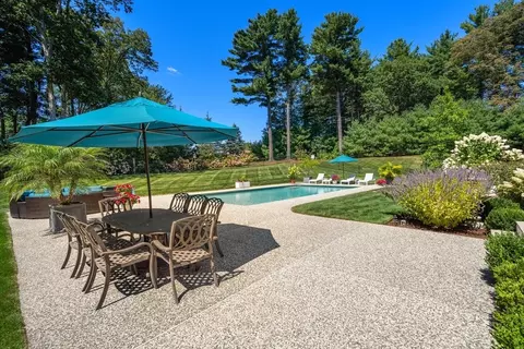885 Old Post Rd, Walpole, MA 02081 photo 13