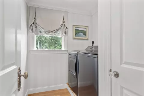 885 Old Post Rd, Walpole, MA 02081 photo 29