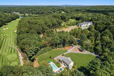 885 Old Post Rd, Walpole, MA 02081 photo 5