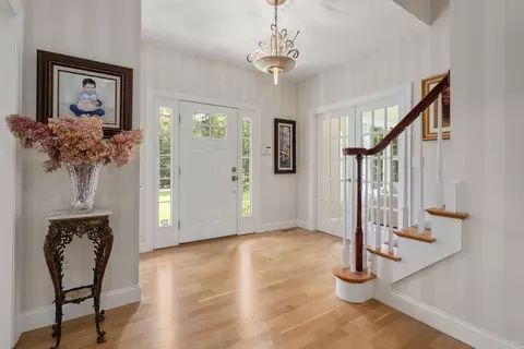 885 Old Post Rd, Walpole, MA 02081 photo 23